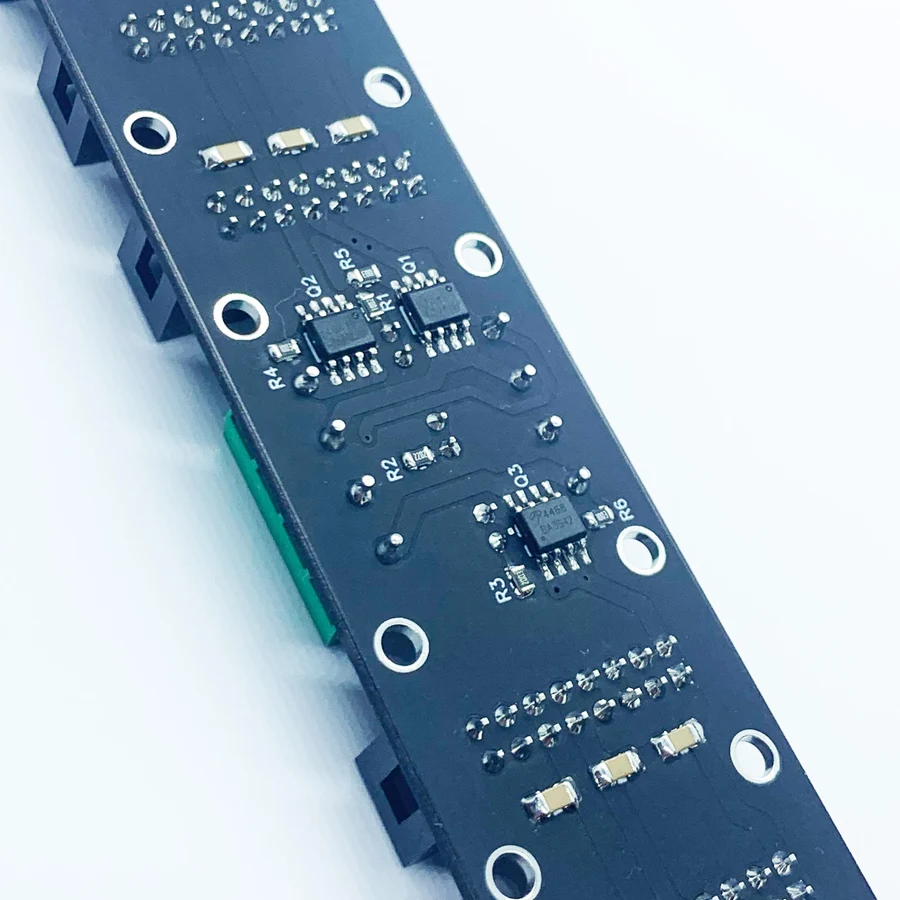 05ef859b-ec8e-4bc5-8b26-acb3f41592f3-cbus-003.jpg