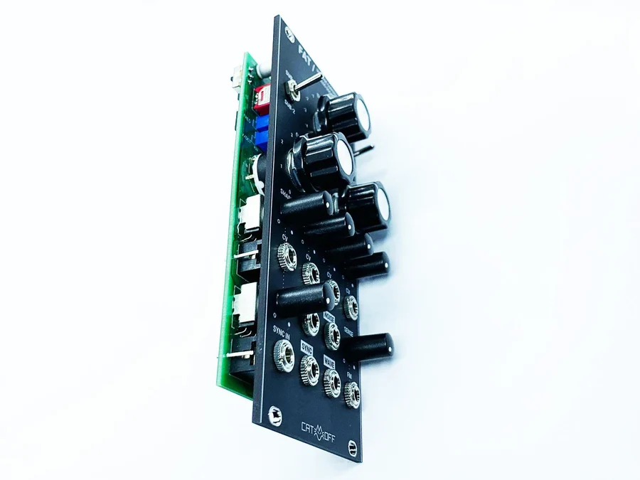 8efd13b0-17e3-46b2-bb9d-f6a87f9c9a4d-fat-web-pic-006.jpg