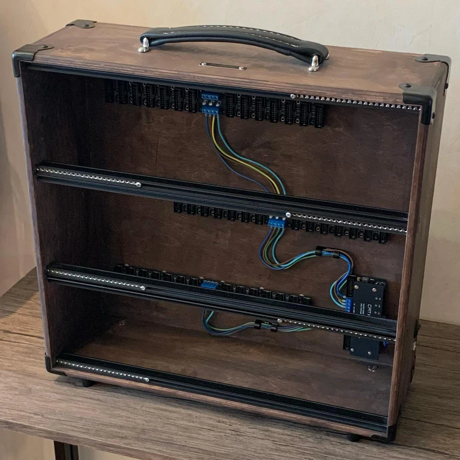 5f4de70b-6838-42c6-83ef-3af05826a21a-catbox-9u84hp-2.jpg